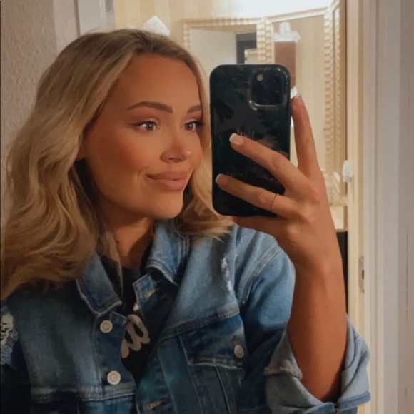 Meet Me - Picture 4 of 7